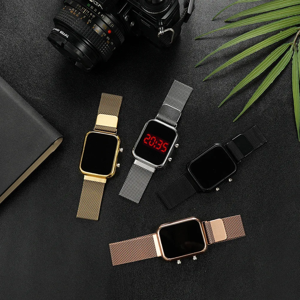 นาฬิกาข้อมือดิจิตอล LED ทรงสี่ - Luxury Watch Life บทวิจารณ์และราคา