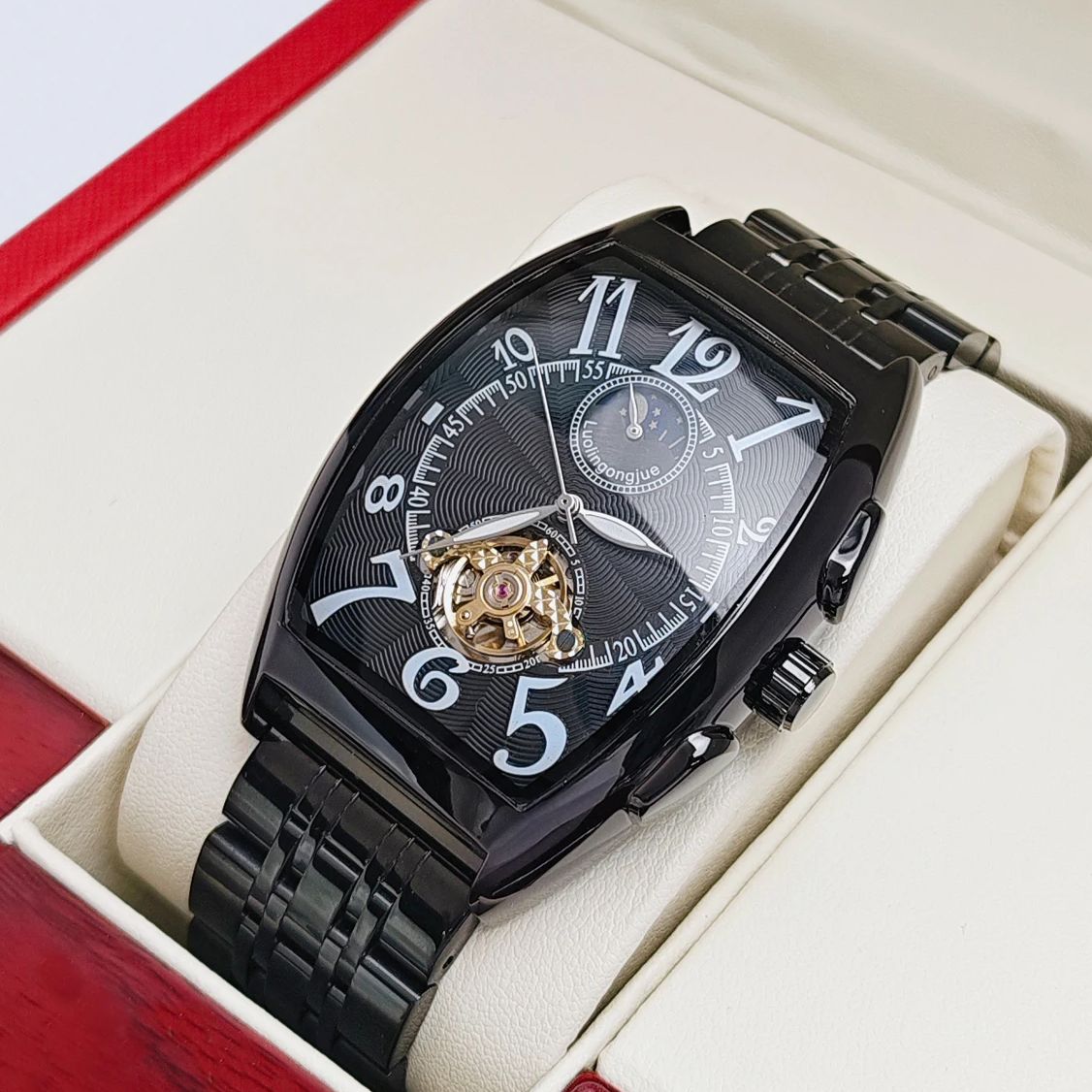 นาฬิกาข้อมือผู้ชายทรงบาร์เรลสุ - Luxury Watch Tier บทวิจารณ์และราคา